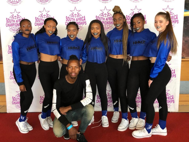 TEAM ELEVATE DANCE CREW – GOAL R 300 000
