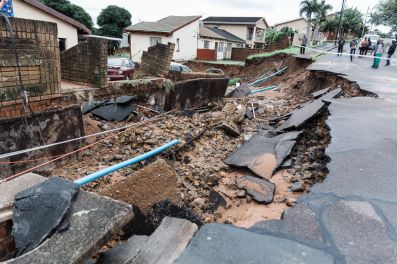 FLOOD TRAGEDY – GOAL R100 000